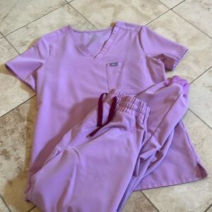 Figs Lilac Catarina Top, S & Matching Lilac Joggers, S/T